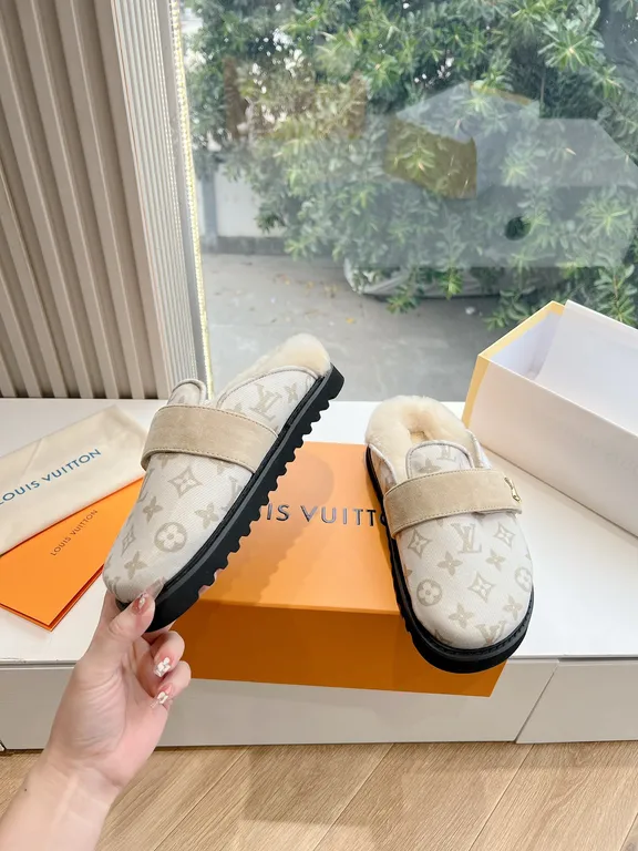 Louis Vuitton Shoe 